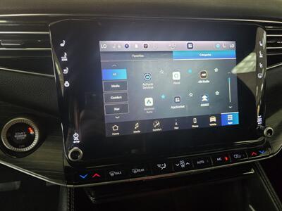 2023 Jeep Wagoneer L Series III 4DR SUV   - Photo 35 - Hamilton, OH 45015