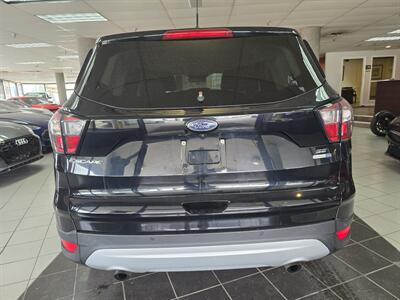 2017 Ford Escape SE   - Photo 5 - Hamilton, OH 45015