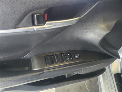 2024 Toyota Camry SE   - Photo 17 - Hamilton, OH 45015