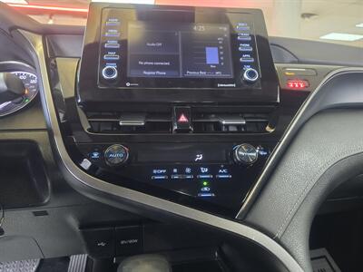 2024 Toyota Camry SE   - Photo 22 - Hamilton, OH 45015