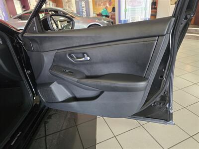 2025 Nissan Sentra SV 4DR SEDAN - Photo 12 - Hamilton, OH 45015