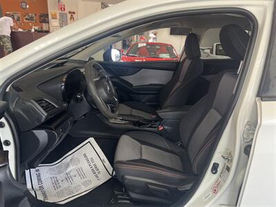 2019 Subaru Crosstrek 2.0i Base   - Photo 9 - Hamilton, OH 45015