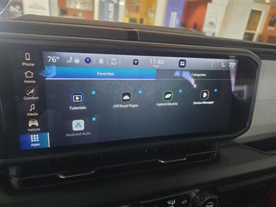 2024 Jeep Wrangler Sahara 4xe 4DR WAGON 4X4 - Photo 21 - Hamilton, OH 45015