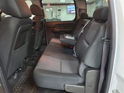 2013 GMC Sierra 1500 SLE-CREW CAB-4X4   - Photo 13 - Hamilton, OH 45015