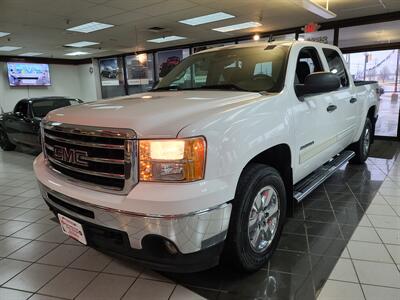 2013 GMC Sierra 1500 SLE-CREW CAB-4X4   - Photo 2 - Hamilton, OH 45015