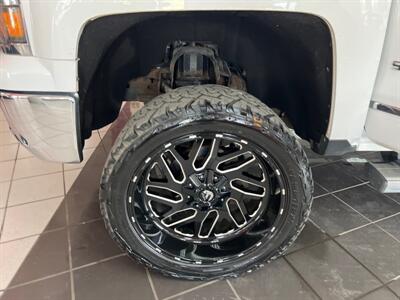 2015 Chevrolet Silverado 1500 LTZ Z71   - Photo 36 - Hamilton, OH 45015