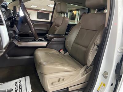 2015 Chevrolet Silverado 1500 LTZ Z71   - Photo 10 - Hamilton, OH 45015