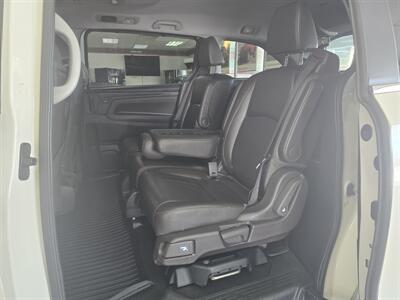 2018 Honda Odyssey EX-L 4DR MINI-VAN   - Photo 10 - Hamilton, OH 45015