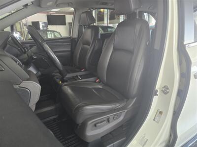 2018 Honda Odyssey EX-L 4DR MINI-VAN   - Photo 9 - Hamilton, OH 45015