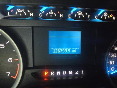 2017 Ford F-150 XLT SUPER CREW 4X4 - Photo 18 - Hamilton, OH 45015