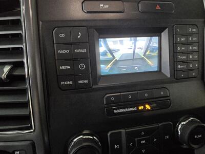 2017 Ford F-150 XLT SUPER CREW 4X4 - Photo 23 - Hamilton, OH 45015