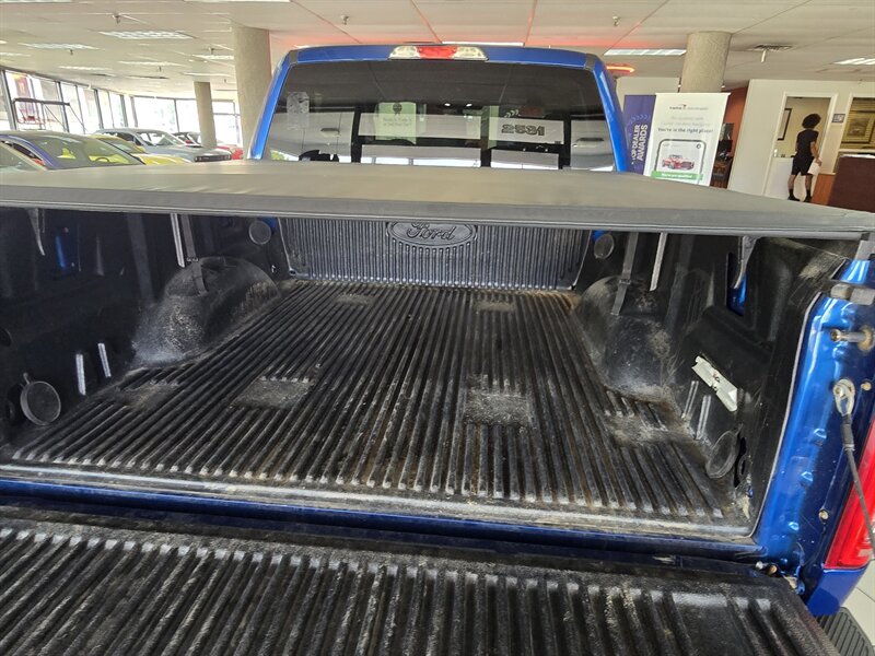 2017 Ford F-150 XLT SUPER CREW 4X4 - Photo 33 - Hamilton, OH 45015