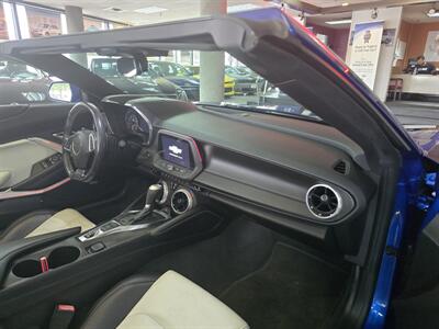 2017 Chevrolet Camaro LT - Photo 12 - Hamilton, OH 45015