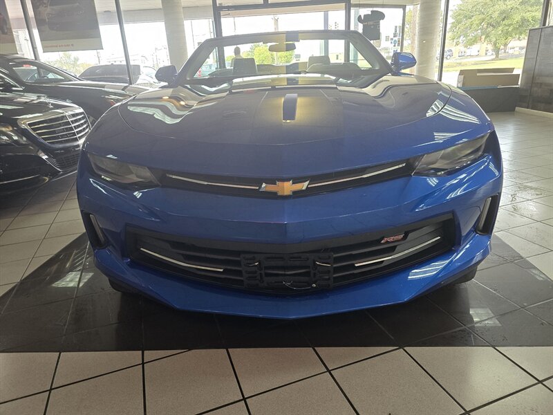 2017 Chevrolet Camaro LT - Photo 2 - Hamilton, OH 45015