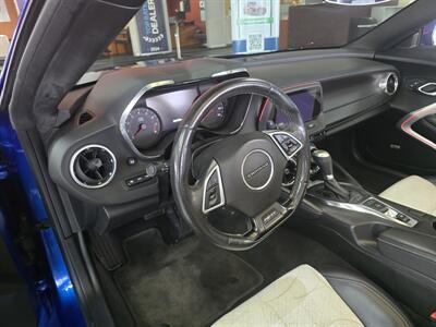 2017 Chevrolet Camaro LT - Photo 8 - Hamilton, OH 45015