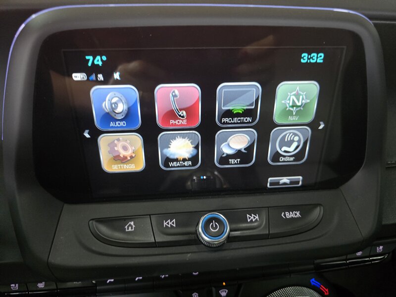 2017 Chevrolet Camaro LT - Photo 34 - Hamilton, OH 45015