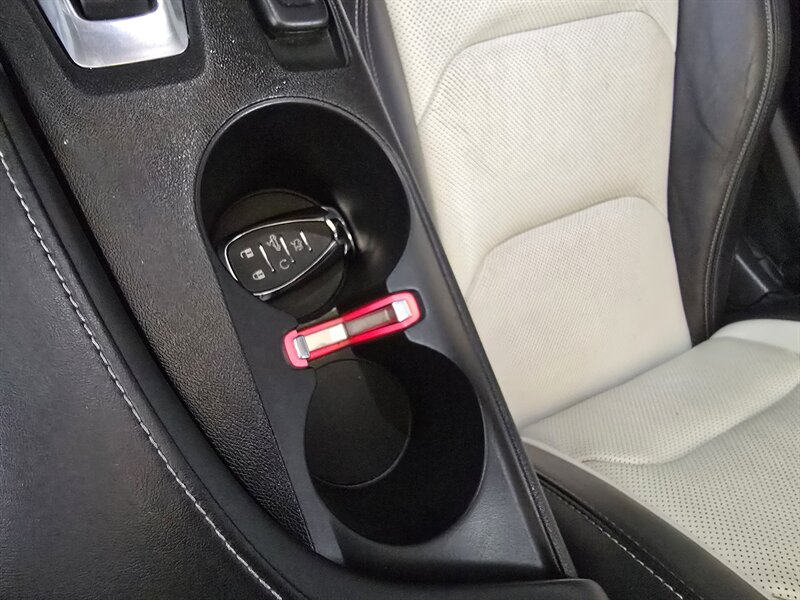 2017 Chevrolet Camaro LT - Photo 20 - Hamilton, OH 45015