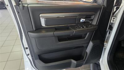 2018 RAM 1500 Night   - Photo 20 - Hamilton, OH 45015