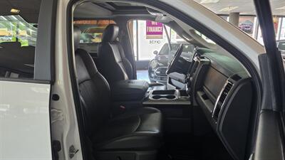 2018 RAM 1500 Night   - Photo 25 - Hamilton, OH 45015