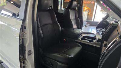 2018 RAM 1500 Night   - Photo 26 - Hamilton, OH 45015