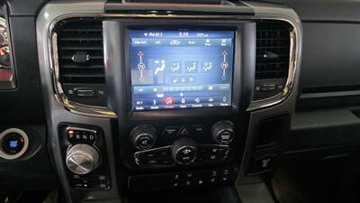 2018 RAM 1500 Night   - Photo 14 - Hamilton, OH 45015