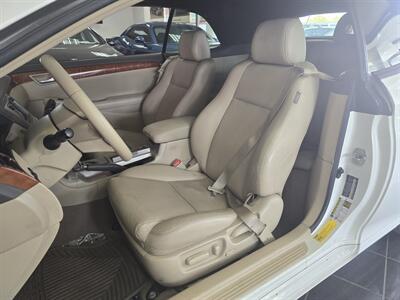 2008 Toyota Camry SLE V6 2DR  CONVERTIBLE   - Photo 9 - Hamilton, OH 45015