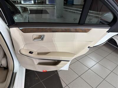 2014 Mercedes-Benz E 350 Sport 4MATIC - Photo 27 - Hamilton, OH 45015