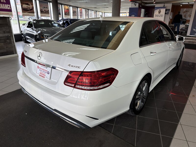 2014 Mercedes-Benz E 350 Sport 4MATIC - Photo 6 - Hamilton, OH 45015