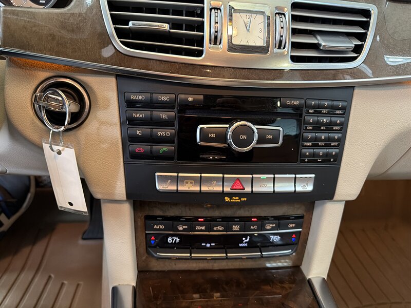2014 Mercedes-Benz E 350 Sport 4MATIC - Photo 18 - Hamilton, OH 45015