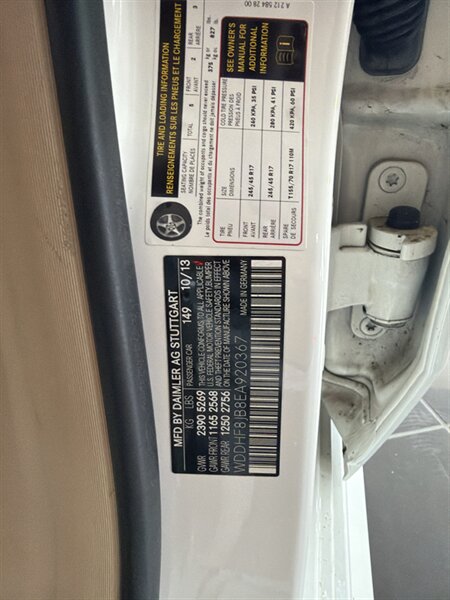 2014 Mercedes-Benz E 350 Sport 4MATIC - Photo 33 - Hamilton, OH 45015