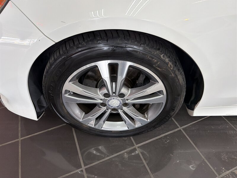 2014 Mercedes-Benz E 350 Sport 4MATIC - Photo 37 - Hamilton, OH 45015