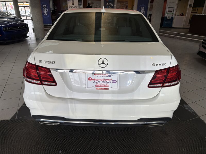 2014 Mercedes-Benz E 350 Sport 4MATIC - Photo 7 - Hamilton, OH 45015