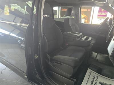 2014 GMC Sierra 1500 SLE-CREW CAB-4X4   - Photo 14 - Hamilton, OH 45015