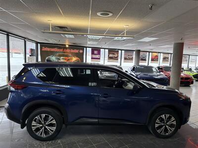 2021 Nissan Rogue SV 4DR SUV AWD   - Photo 5 - Hamilton, OH 45015