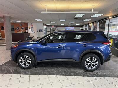 2021 Nissan Rogue SV 4DR SUV AWD   - Photo 2 - Hamilton, OH 45015