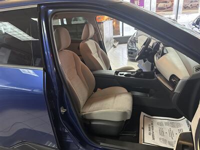 2021 Nissan Rogue SV 4DR SUV AWD   - Photo 20 - Hamilton, OH 45015