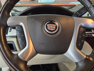 2008 Cadillac Escalade ESV Base 4DR SUV AWD - Photo 32 - Hamilton, OH 45015
