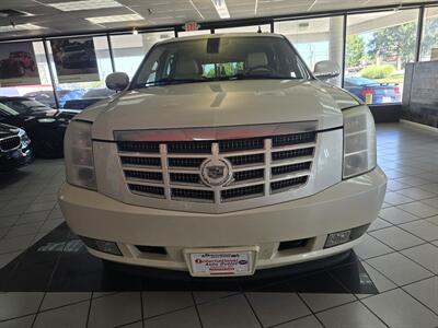 2008 Cadillac Escalade ESV Base 4DR SUV AWD - Photo 2 - Hamilton, OH 45015