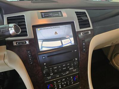 2008 Cadillac Escalade ESV Base 4DR SUV AWD - Photo 27 - Hamilton, OH 45015