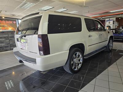 2008 Cadillac Escalade ESV Base 4DR SUV AWD - Photo 4 - Hamilton, OH 45015
