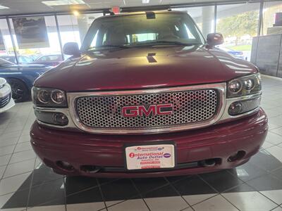 2004 GMC Yukon Denali 4DR SUV AWD - Photo 2 - Hamilton, OH 45015