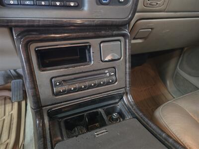 2004 GMC Yukon Denali 4DR SUV AWD - Photo 21 - Hamilton, OH 45015