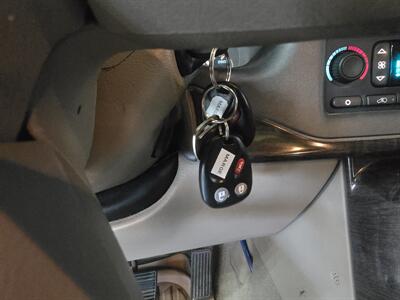 2004 GMC Yukon Denali 4DR SUV AWD - Photo 23 - Hamilton, OH 45015