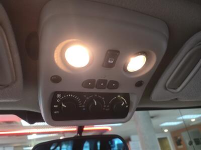 2004 GMC Yukon Denali 4DR SUV AWD - Photo 26 - Hamilton, OH 45015