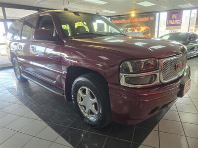 2004 GMC Yukon Denali 4DR SUV AWD - Photo 3 - Hamilton, OH 45015