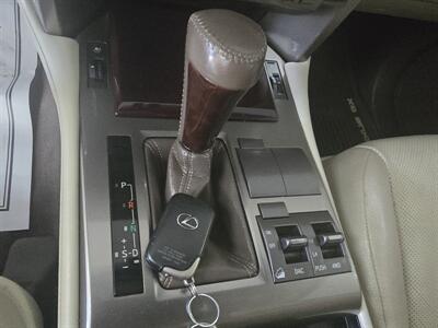 2018 Lexus GX 460 4DR SUV AWD   - Photo 30 - Hamilton, OH 45015