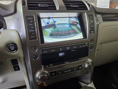 2018 Lexus GX 460 4DR SUV AWD   - Photo 29 - Hamilton, OH 45015