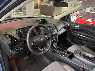 2018 Ford Escape SE 4DR SUV   - Photo 11 - Hamilton, OH 45015