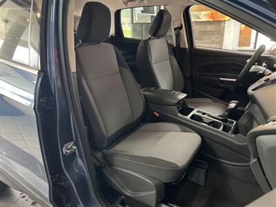 2018 Ford Escape SE 4DR SUV   - Photo 24 - Hamilton, OH 45015