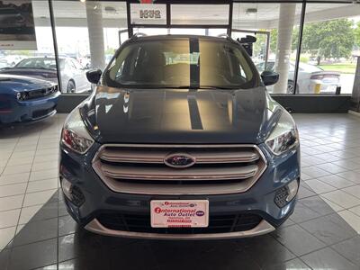 2018 Ford Escape SE 4DR SUV   - Photo 3 - Hamilton, OH 45015
